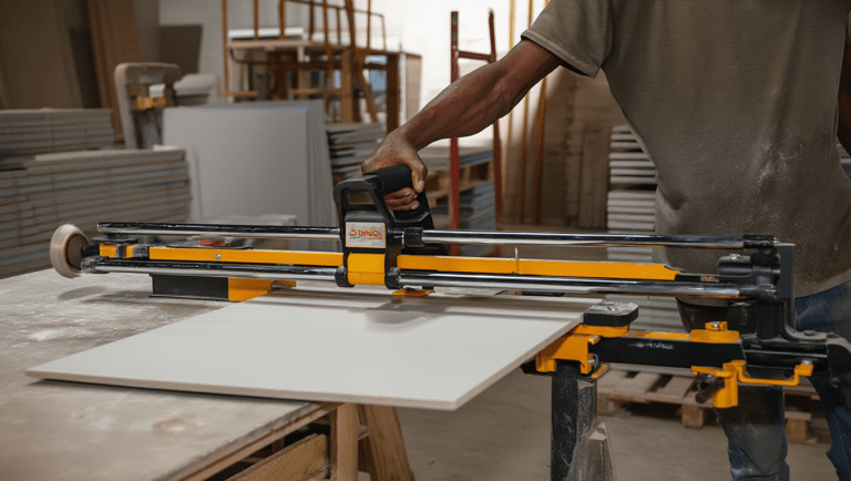 Dingqi Heavy Duty Tile Cutter – Delivers Precise Cuts for Ceramic and Porcelain Tiles Every Time