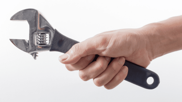 TOTAL Adjustable Wrench – Strong, Versatile Adjustable Spanners for Professionals and DIY Users in Ghana