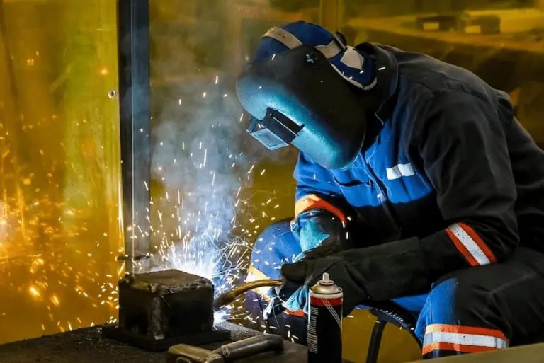 TOTAL Welding Mask – Full Protection for Welders, Metalworkers & DIY Users in Ghana