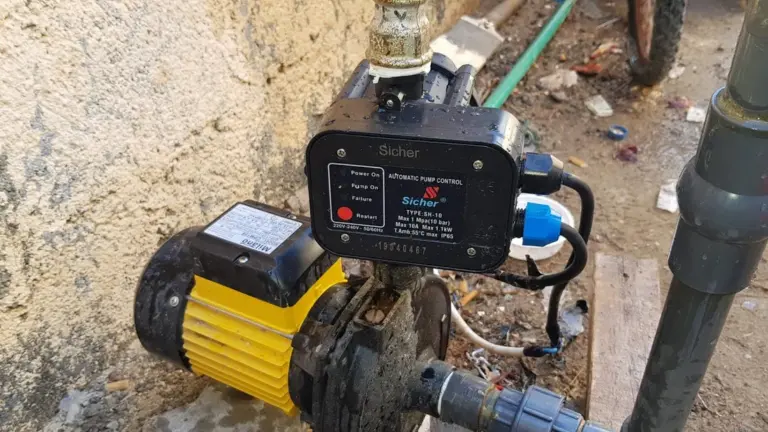 LEO IP65 Automatic Pump Controller PS-04A – Intelligent Automatic Pump Control for Reliable Water Systems in Ghana